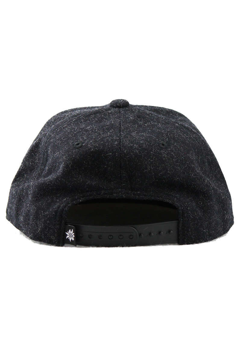 Snapback Cap 'Kreizweis' schwarz Bild 2