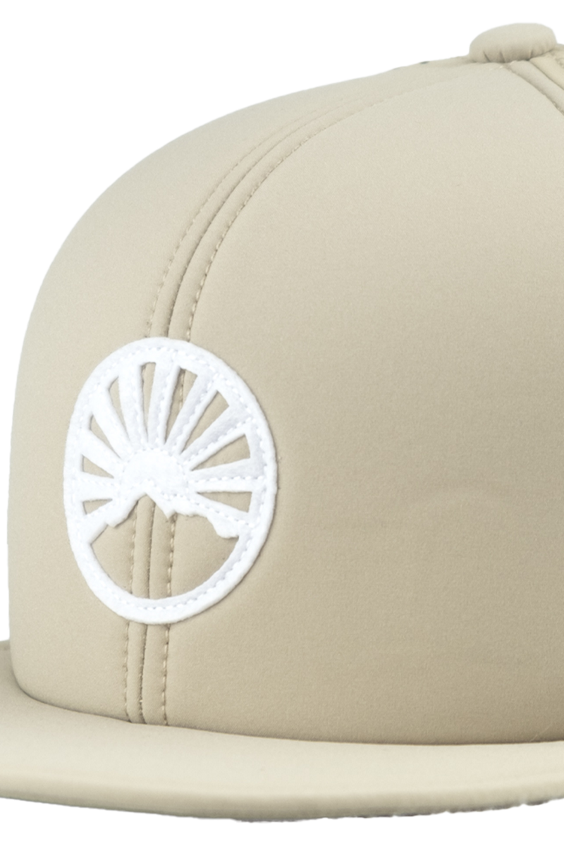 Unisex Cap mit Gipfelstrmer-Design und Quetschfunktion sand Bild 2