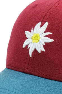 Curved Cap mit Edelweiss rot blau