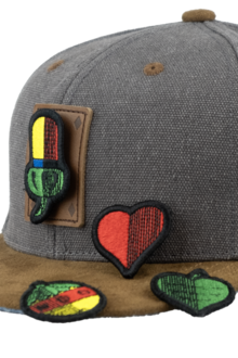 Unisex Cap mit Schafkopf-Design und austauschbaren Patches