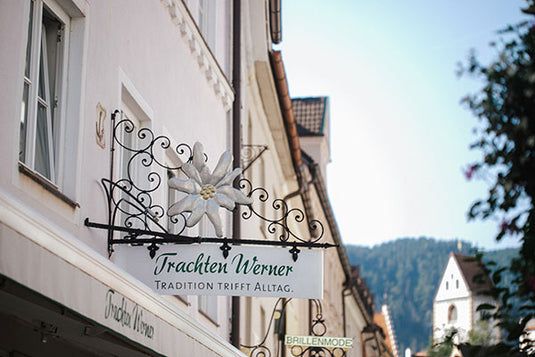 Aussenansicht Trachten Werner Filiale Füssen