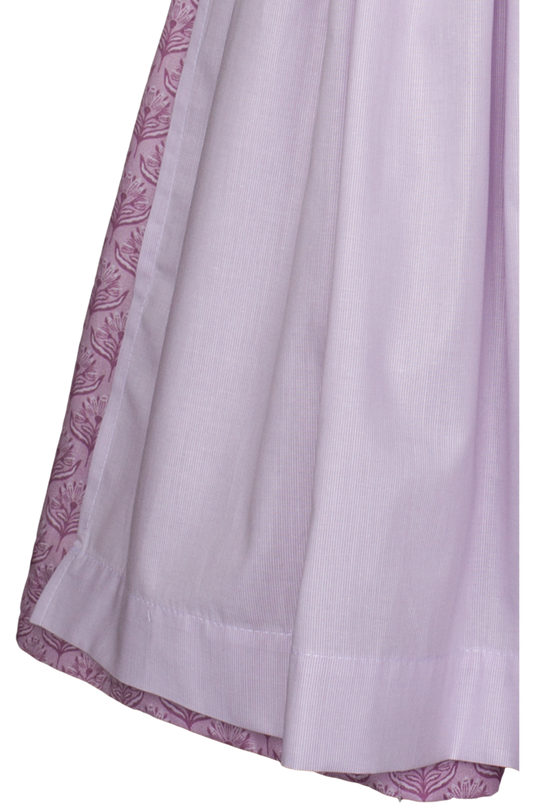 Kinder Dirndl mit Bluse Hammerschmid BERGSEE 262-6001 in 34-BEERE - Vorderansicht Detail unten